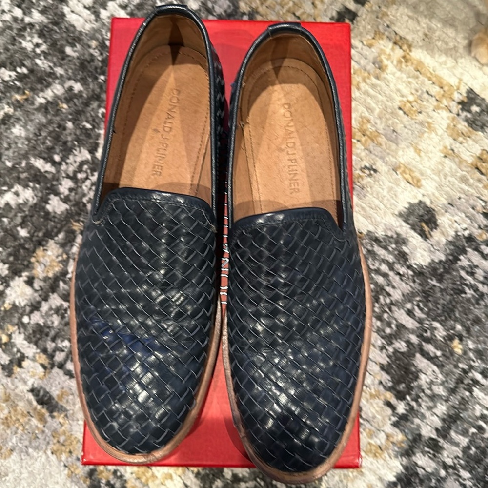Donald J Pliner Loafers